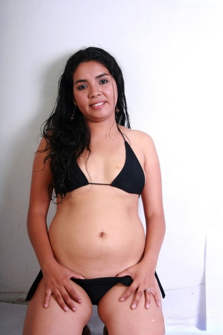 Latina Mexican Homemade beautiful nude photo