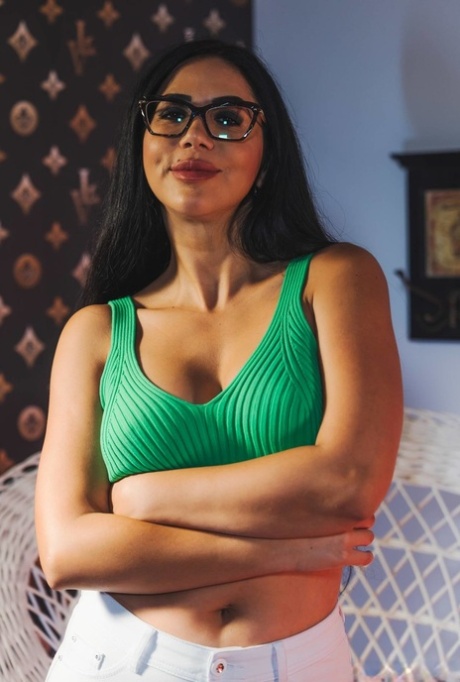 Black Italian Hot Mom free sex picture