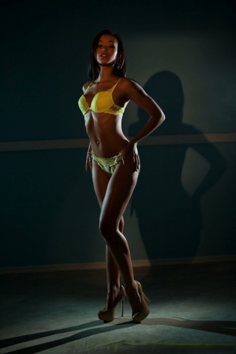 Latina Standing Missionary art xxx archive