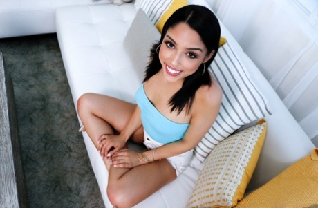 Vanessa Sky beautiful pornstar img