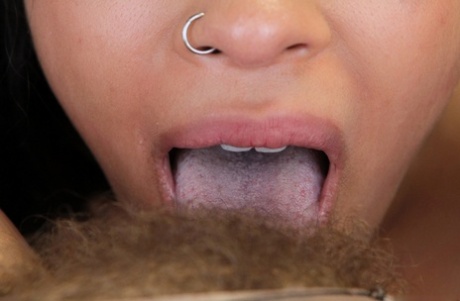 Skin Diamond top actress images