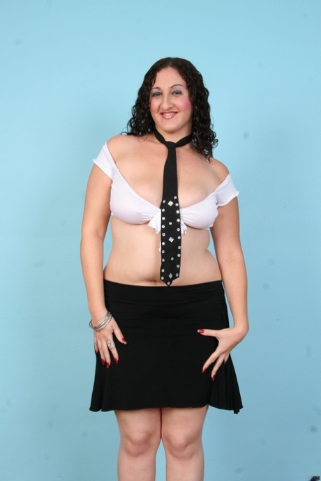 Sonia Blaze adult model pic