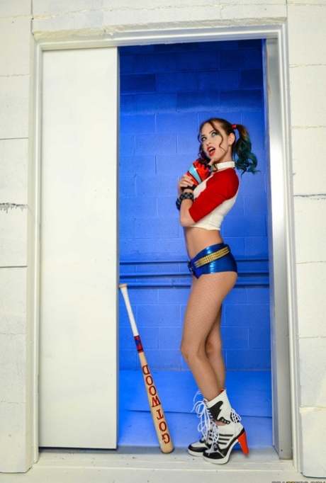 Harley Quinn star best image