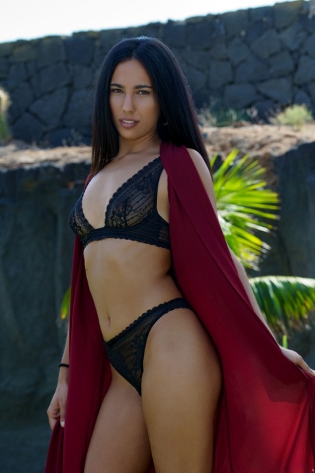 Latina Costume free sexy photo