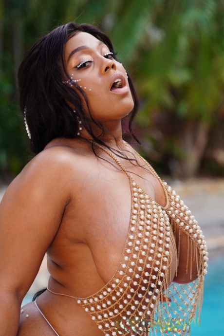 Brazzilian Jerkaoke nudes picture